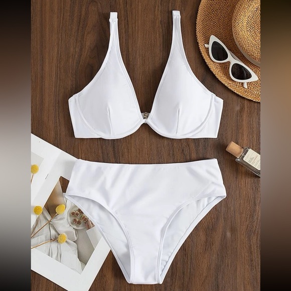 🎉Solid white Bikini BOTTOMS. Mid to high waisted bottoms. - Picture 2 of 5